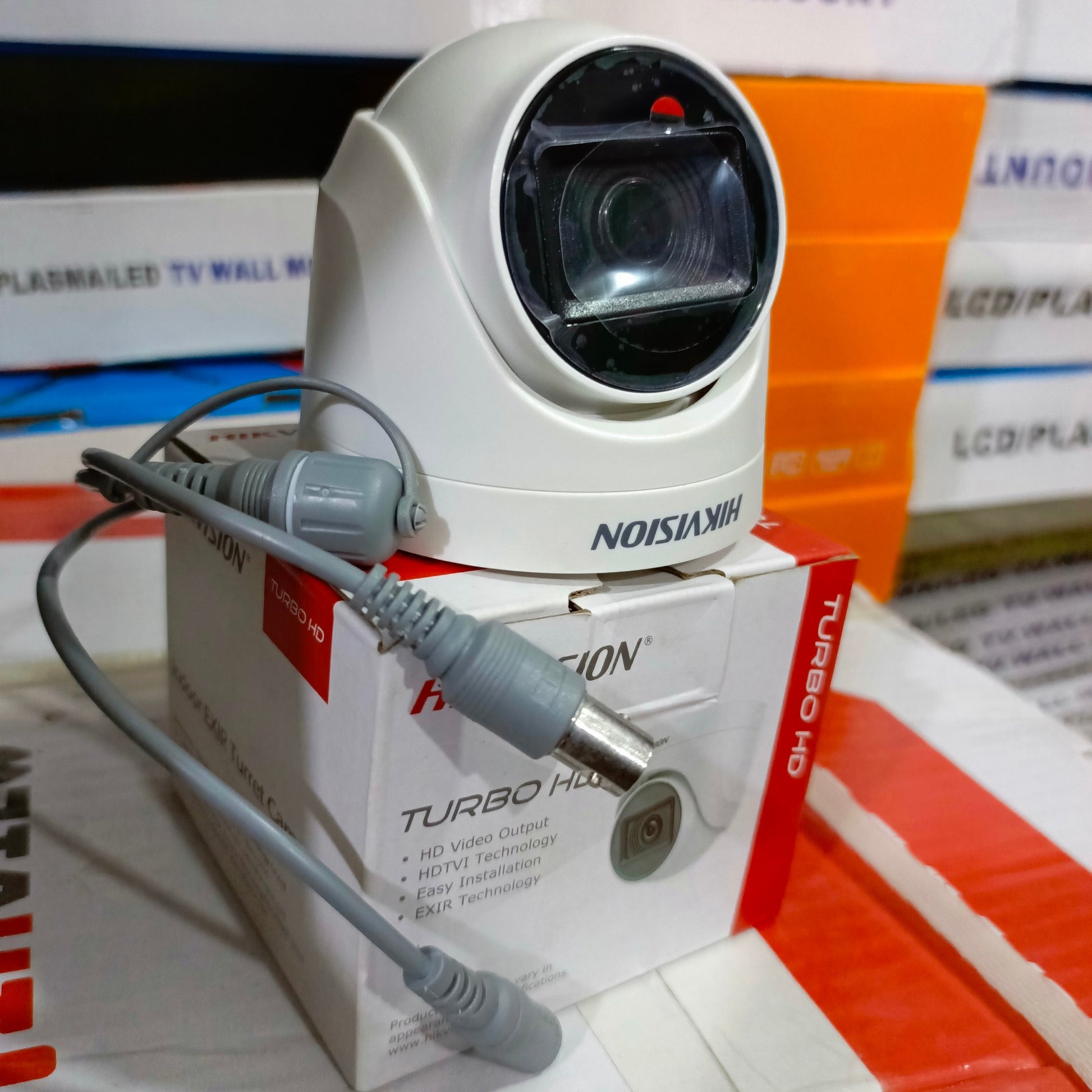 HIKVISION EXIR Turret HD-TVI Color Camera (2.8mm 2MP Lens) - Angle View