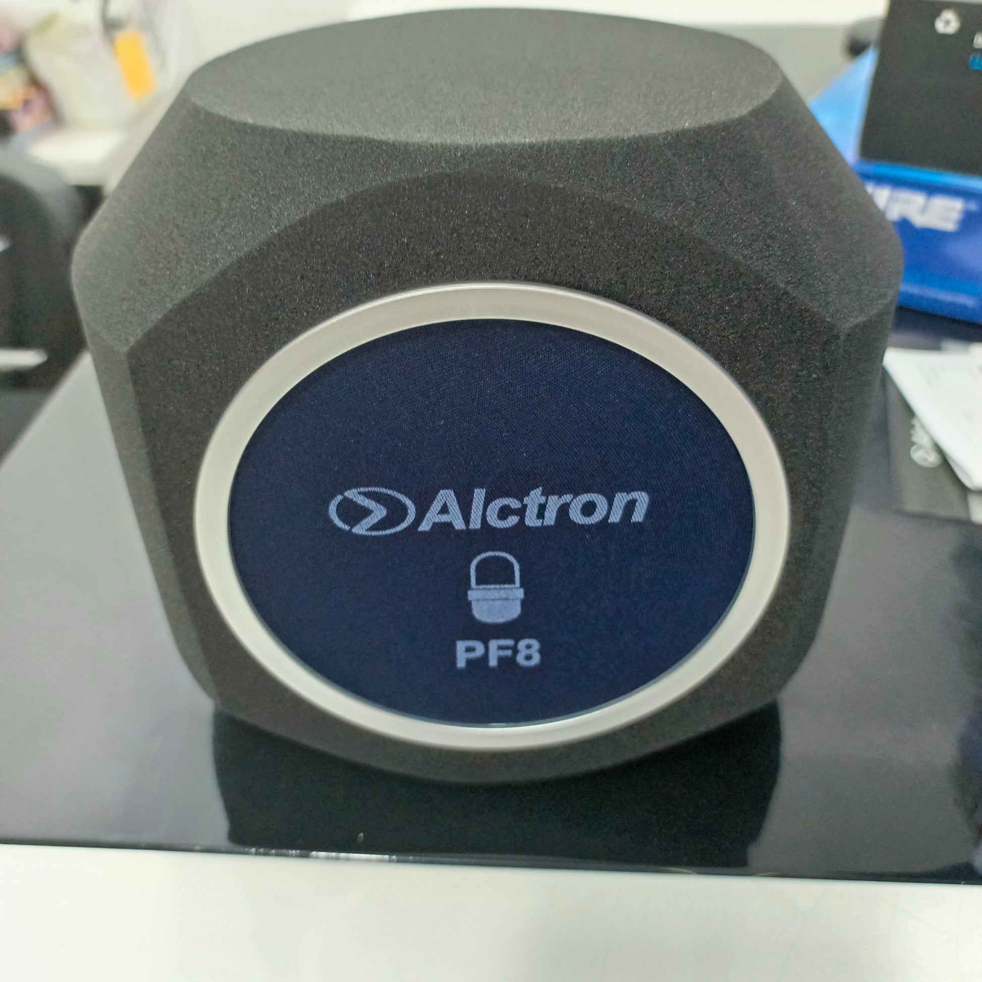 Alctron PF8 Professional Microphone Isolation Wind Shield with Pop Filter for Recording Studio - Brand New