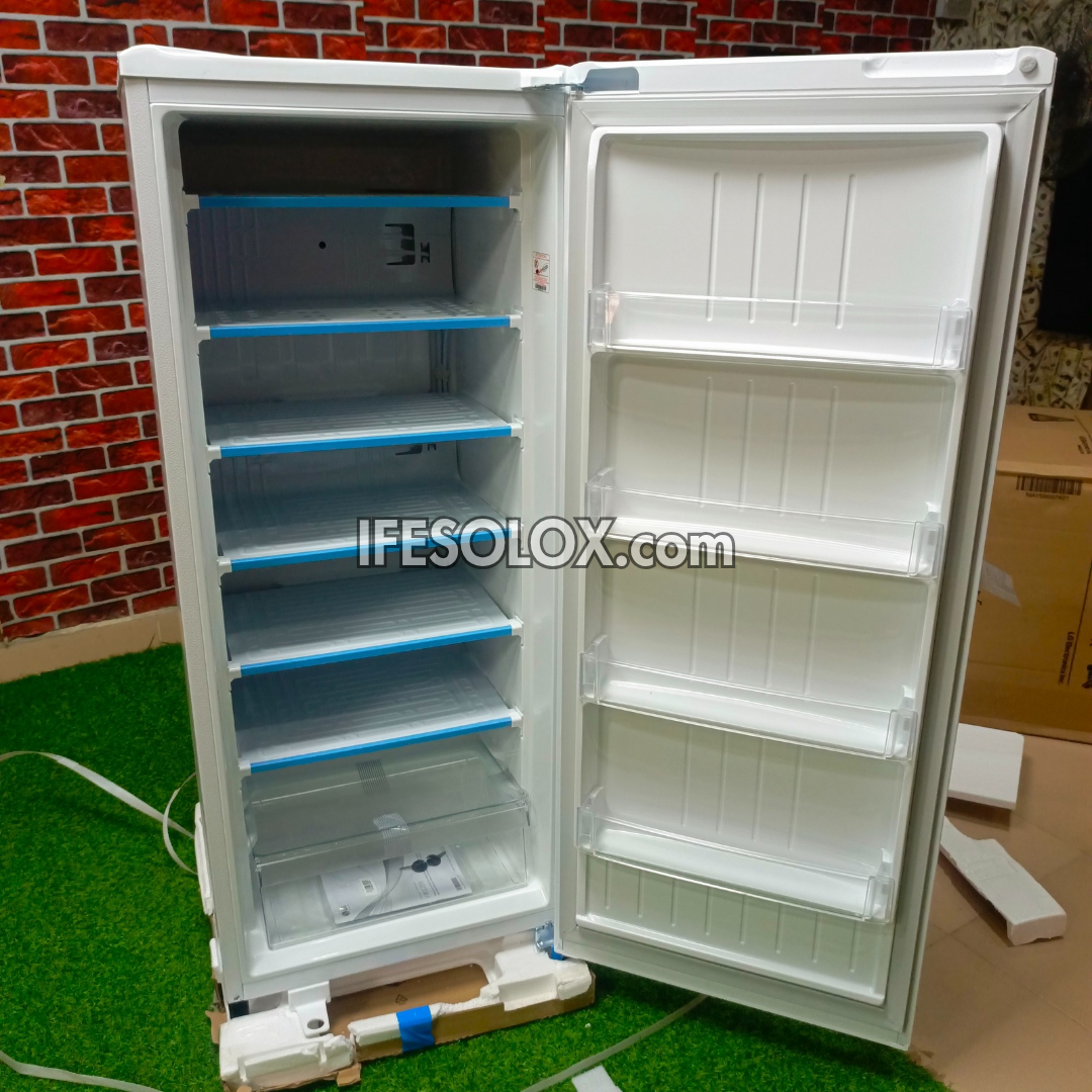 LG GN-304SQ 168L Turbo Freeze Smart Inverter Upright Freezer (White) with Low Voltage Stability - Brand New