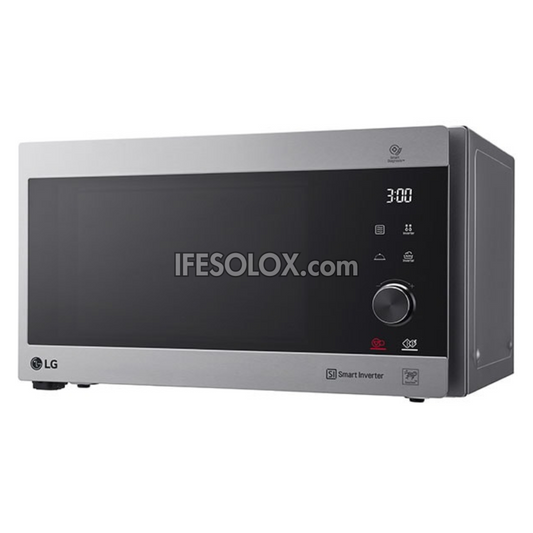 LG MH8265CIS NeoChef 1200W 42L Smart Inverter Microwave Oven - Brand New