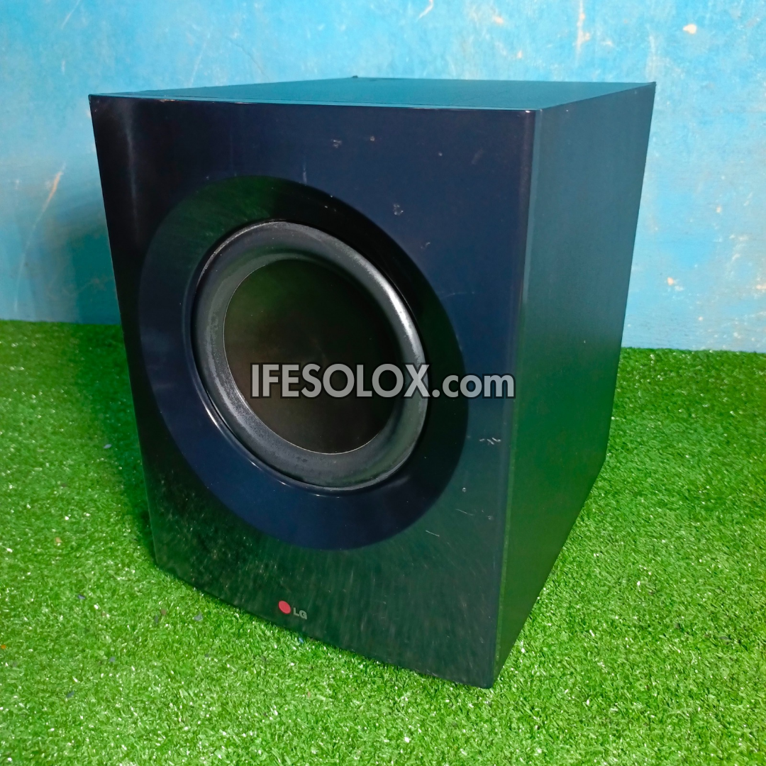 LG S73T1-W 3 ohms Home Theater Passive Subwoofer - Foreign Used
