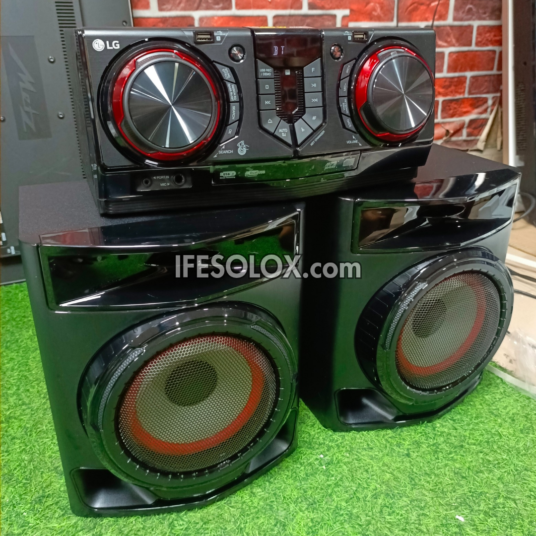 LG XBOOM CJ44 480W HiFi CD + Karaoke + Auto DJ Bluetooth Home Theater - Brand New
