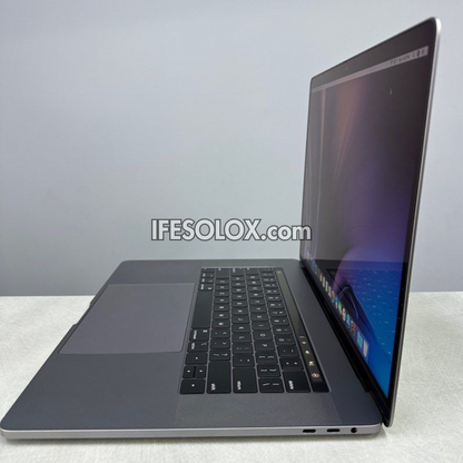 MacBook Pro 2018 15" Retina Display Laptop with Intel Core i7 8th Gen, 16GB DDR4 RAM, 256GB SSD - Foreign Used