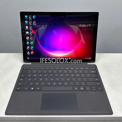 Microsoft Surface Pro 7+ 12.3" Tablet with Type Cover, Intel Core i5 11th Gen, 8GB DDR4 LPRAM, 128GB SSD - Foreign Used