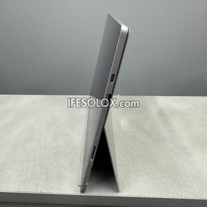 Microsoft Surface Pro 7+ 12.3" Tablet with Type Cover, Intel Core i5 11th Gen, 8GB DDR4 LPRAM, 128GB SSD - Foreign Used