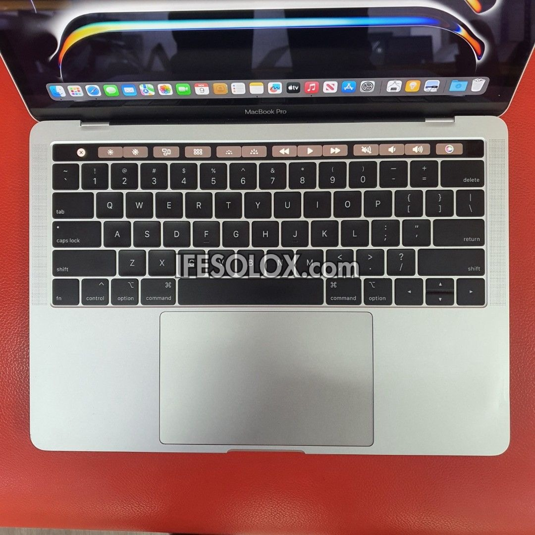 MacBook Pro 2019 13.3" Retina Display Laptop with Intel Core i5 8th Gen, 8GB DDR3 RAM, 256GB SSD - Foreign Used