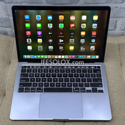 MacBook Pro 2020 13.3" Retina Display Laptop with Intel Core i7 8th Gen, 16GB DDR3 RAM, 256GB SSD - Foreign Used