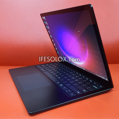 Microsoft Surface 4 Laptop 13.5" TouchScreen with Keyboard, AMD Ryzen 5, 16GB DDR4 RAM, 256GB SSD - Foreign Used