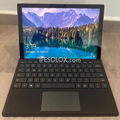 Microsoft Surface Pro 7+ 12.3" Tablet with Type Cover, Intel Core i5 11th Gen, 8GB DDR4 LPRAM, 128GB SSD - Foreign Used