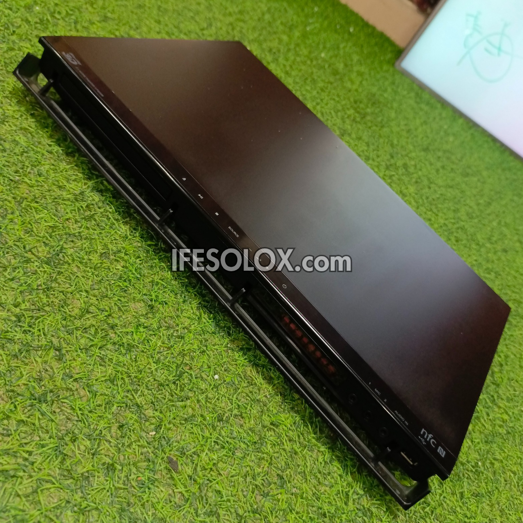 Philips HTB5580 3.1Ch 1000Watts Bluray 3D DVD Home Theater Machine Head (Bluetooth, WiFi, Miracast) - London Used