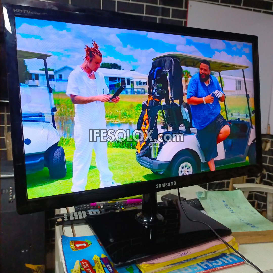 SAMSUNG 24 Inch LT24C350 Full HD LED TV (DC-14V Powered) - UK Used