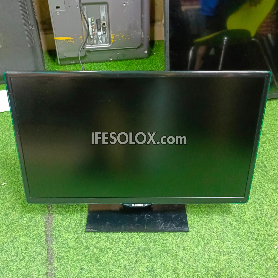 SAMSUNG 24 inch LT24H390SE Smart Full HD LED TV (WiFi, Miracast, Netflix, YouTube) - London Used