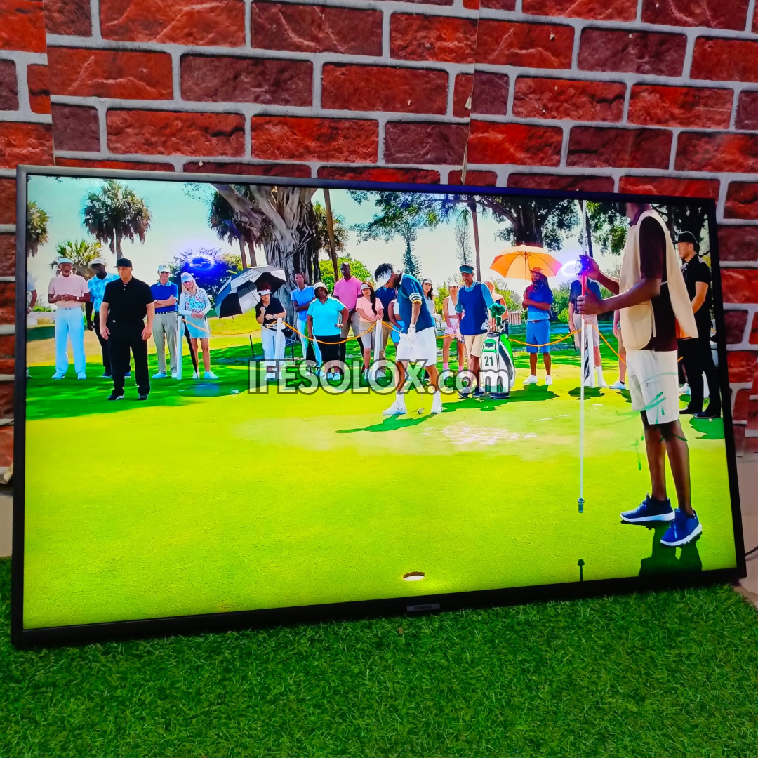 SAMSUNG 43 Inch UE43RU7179U 4K UHD Smart TV (Active HDR, Bluetooth, WiFi, Miracast, AirPlay) - Foreign Used