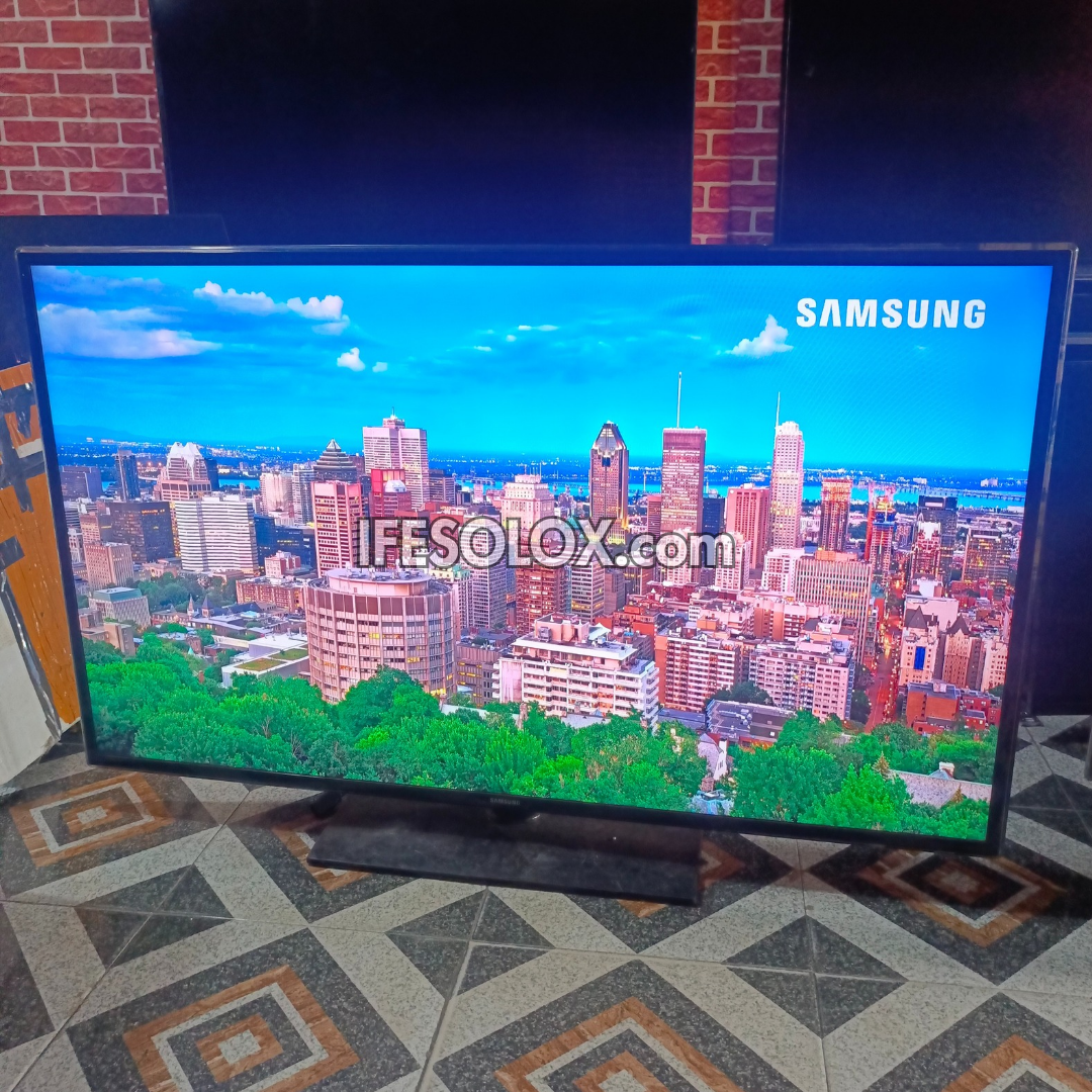 SAMSUNG 55 Inch UE55HU7500 Series 7 Smart 3D 4K UHD LED TV - UK Used