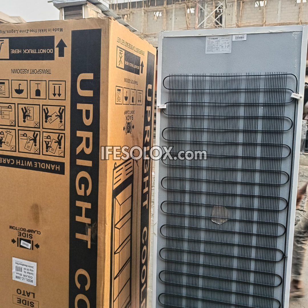 SNOWSEA LC-300 Single Door 300-Liters Showcase Beverage Upright Chiller - Brand New