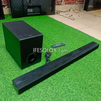 Barre de son Bluetooth compacte SONY HT-CT80 2.1 canaux 80 W avec caisson de basses filaire (entrée auxiliaire, optique, USB) - Occasion étrangère