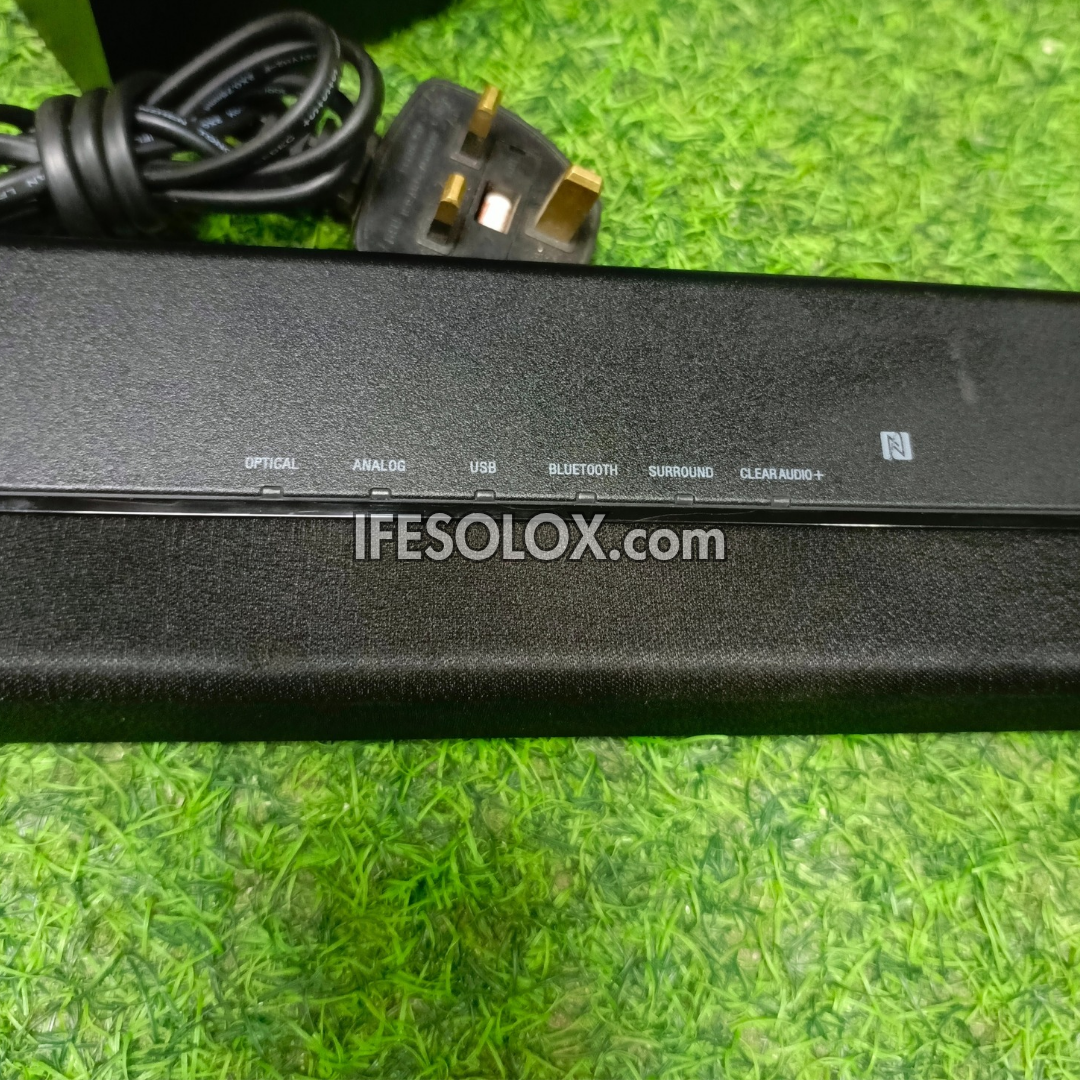 Barre de son Bluetooth compacte SONY HT-CT80 2.1 canaux 80 W avec caisson de basses filaire (entrée auxiliaire, optique, USB) - Occasion étrangère