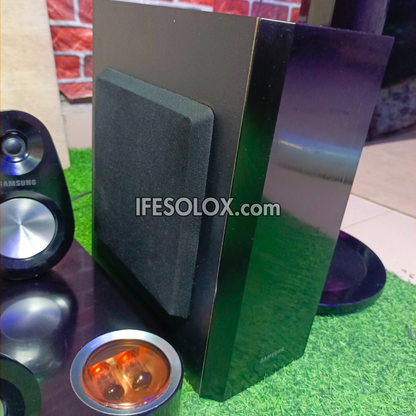 Samsung BULB HT-F6530 5.1Ch 1000watts Tallboy Blu-ray 3D Smart Bluetooth Home Theater Complete Set - Foreign Used