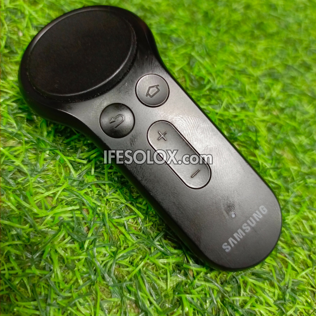Samsung Gear VR Remote Control - Follow come