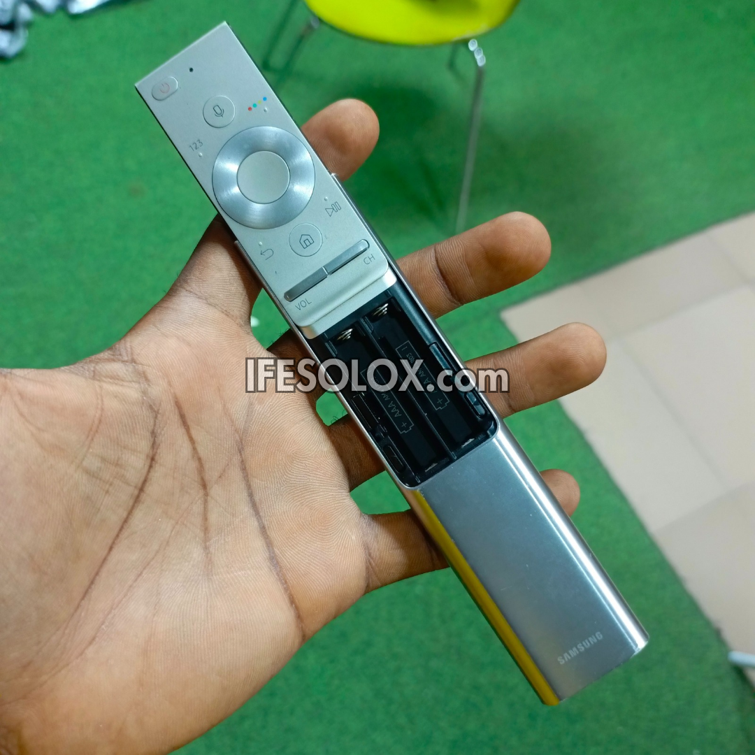 Samsung Magic Remote (RMCRMM1AP1) for QLED, Neo-QLED and OLED Samsung Smart TVs - Follow come