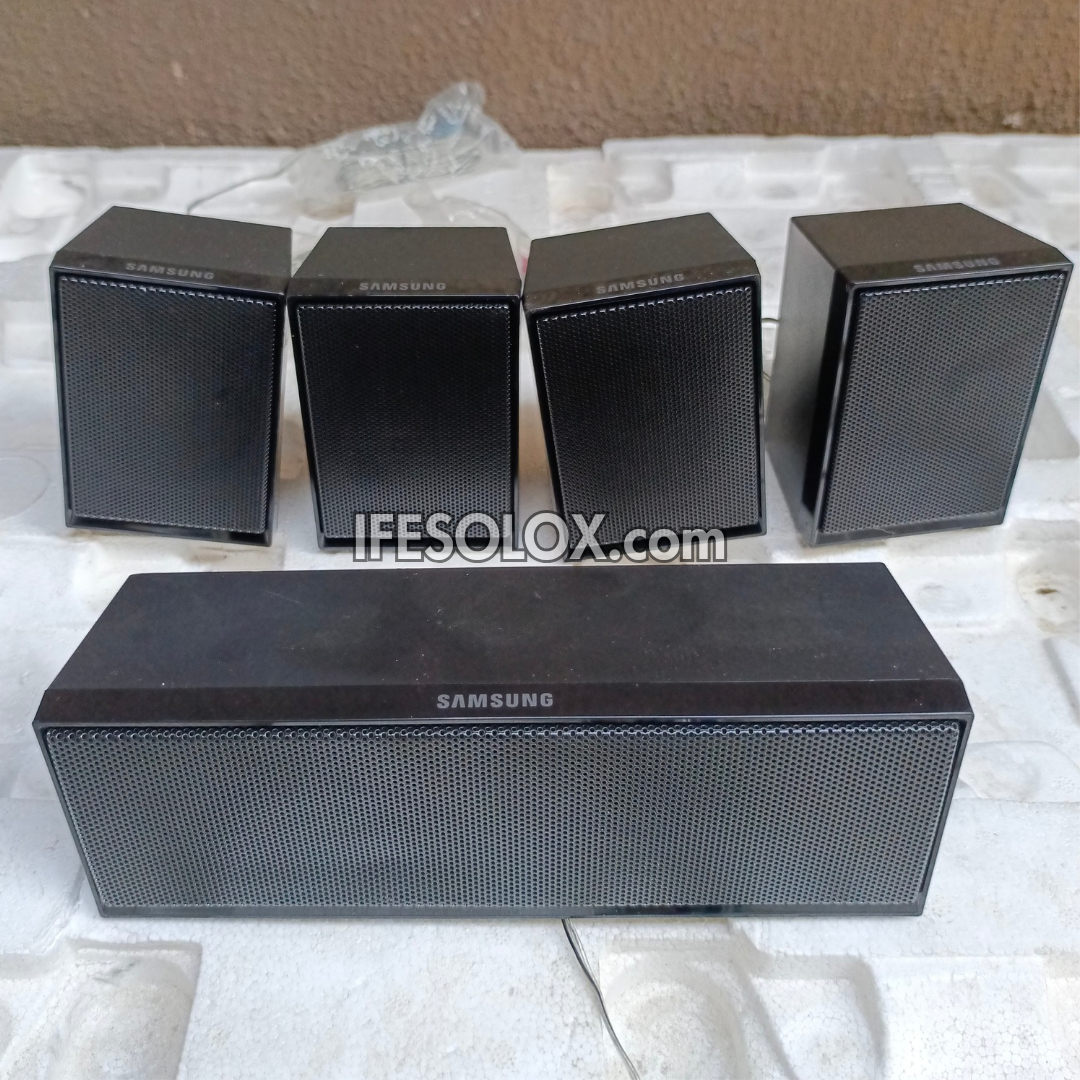 Samsung 3 ohms Satellite Home Theater Surround Speakers - Foreign Used