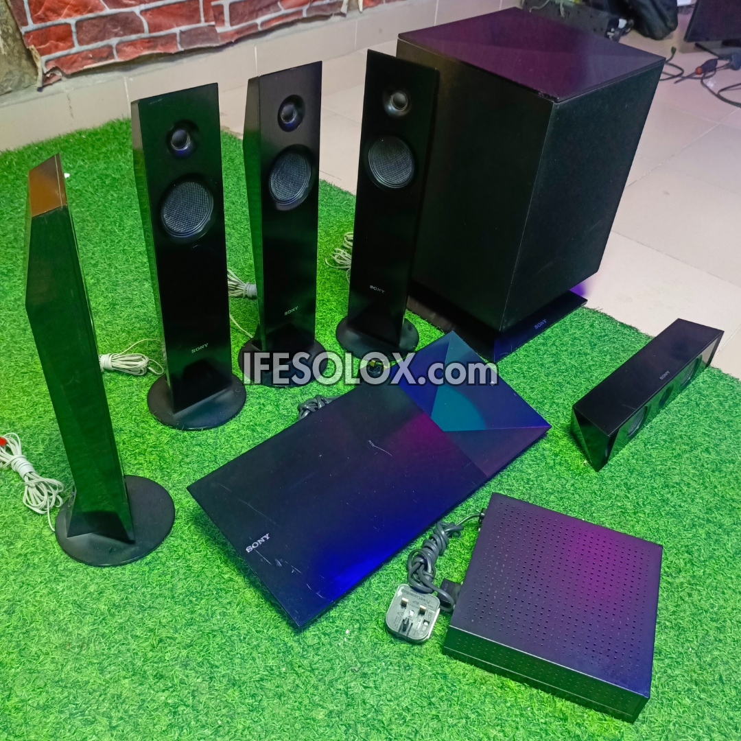 Sony BDV-N7100W 5.1Ch 1200W Smart Bluetooth Blu-ray 3D Dwarf DVD Home Theater with Wireless Rear Speakers (WiFi, Miracast) - London Used