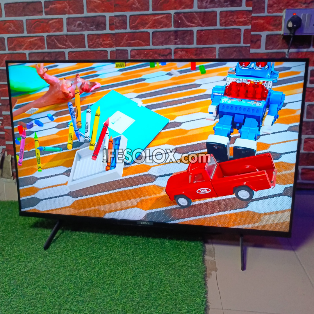 Téléviseur intelligent Android 4K UHD Google de 43 pouces Sony BRAVIA KD-43X85J avec 120 Hz natif, HDR, WiFi, Chromecast, Bluetooth - Occasion à l'étranger