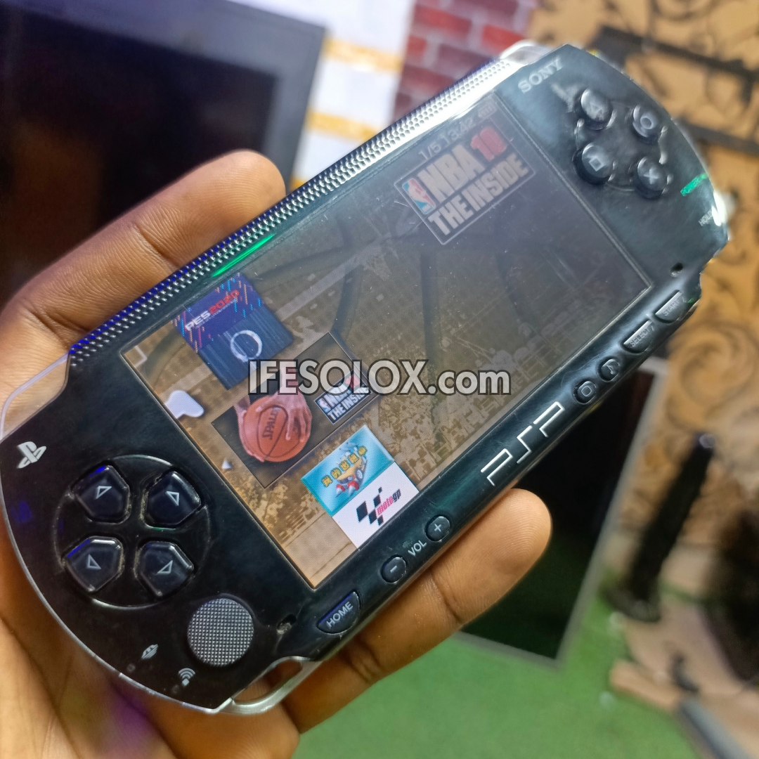 Sony PSP 1000 Video Game Console with 64GB Memory Stick and 100 Games (Custom Edition)