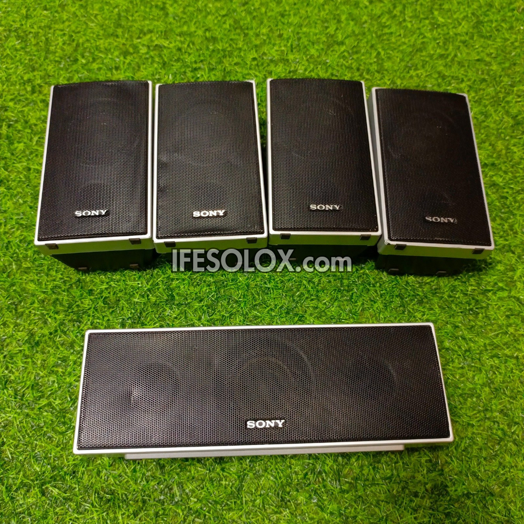 Sony SS-TSB71 3Ohms Home Theater Surround Speakers Complete Set - Foreign Used