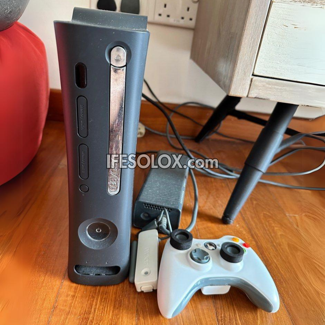 Microsoft XBOX 360 Elite 120GB Game Console Complete Set with 2 Wireless Controller and 12 Titles - Foreign Used
