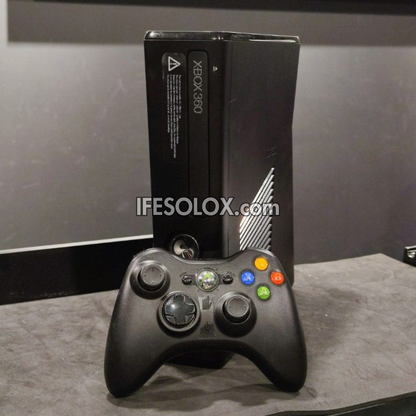 Microsoft XBOX 360 Slim 500GB Game Console Complete Set with 1 Wireless Controller and 60 Titles - Foreign Used