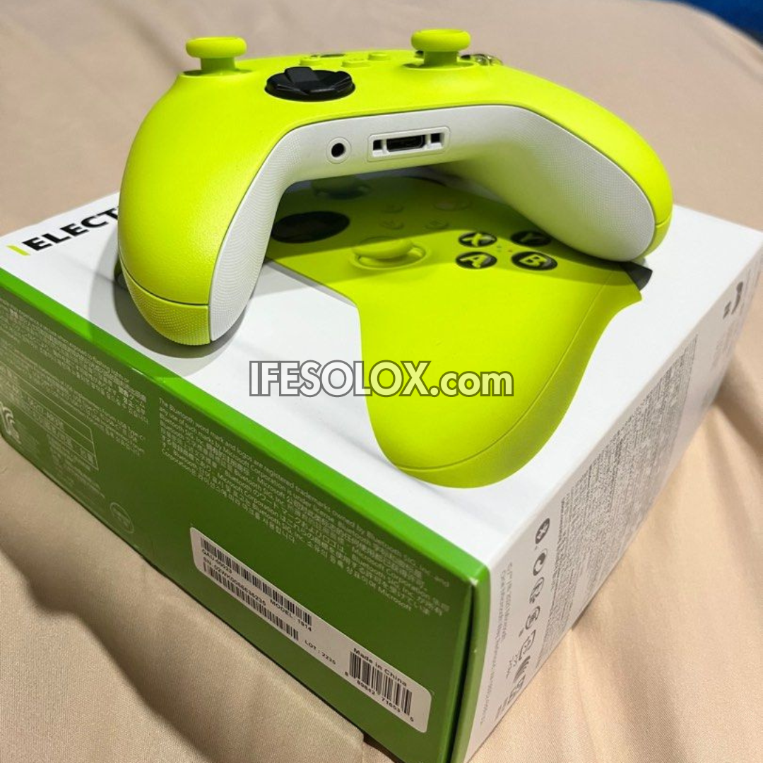 Microsoft Xbox Wireless Controller - Electric Volt 