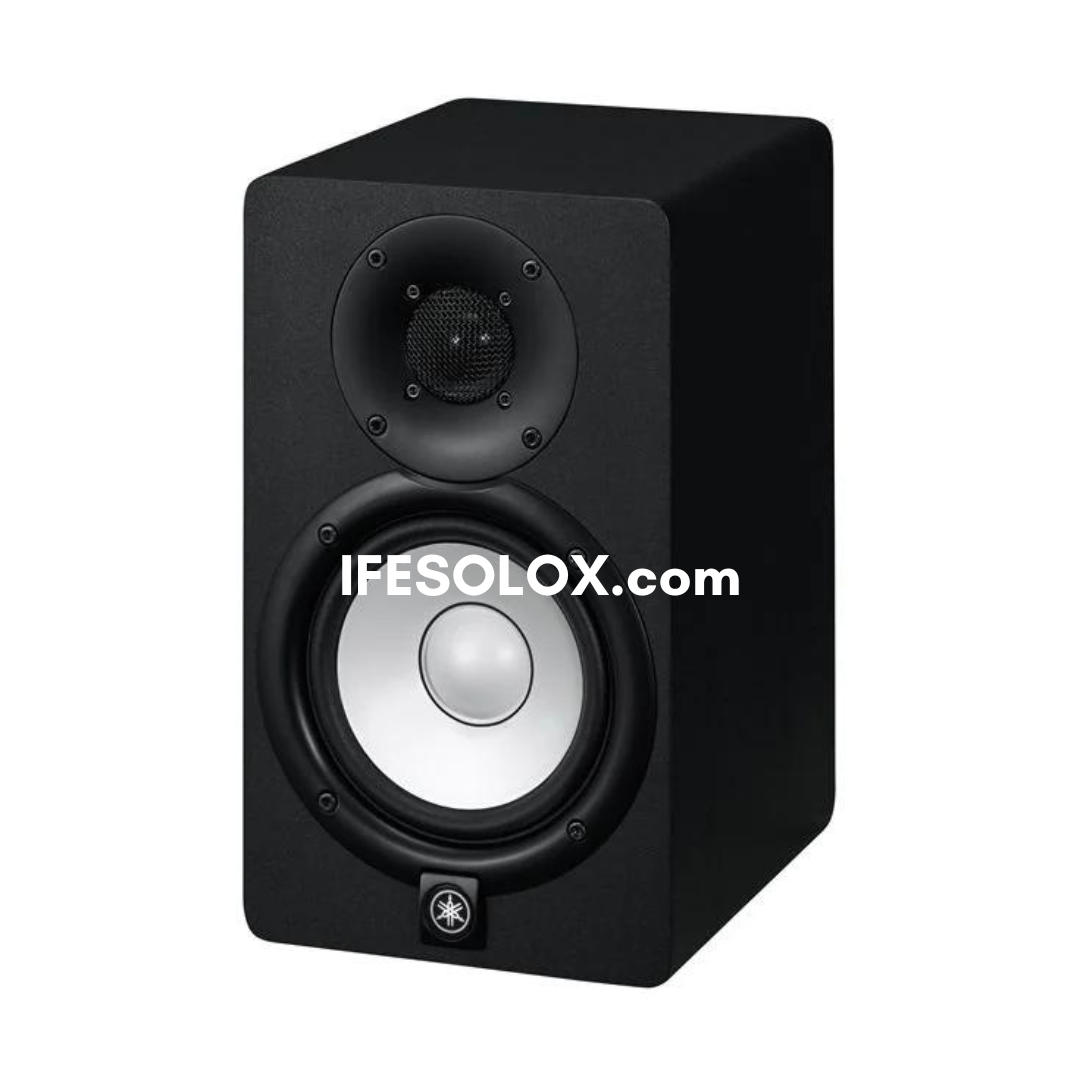 Yamaha HS5 Dual (2-Way) 5" 70W Bass Reflex Bi-amplified Near Field Active Studio Monitors (Black) - Brand New