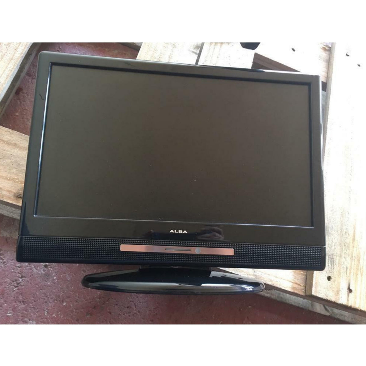 ALBA 16 Inch LCDW16HDF HD Ready LCD TV - London Used – IFESOLOX