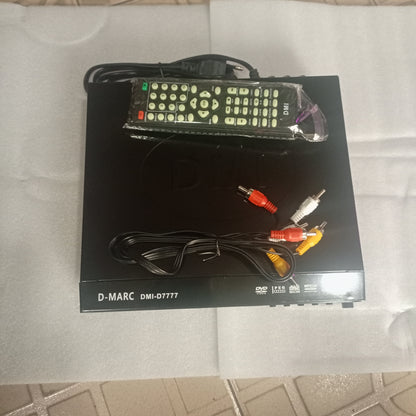 Lecteur DVD multi-lecture DMARC DMI-D7777 + dernière mémoire, emplacements USB et SD - Tout neuf