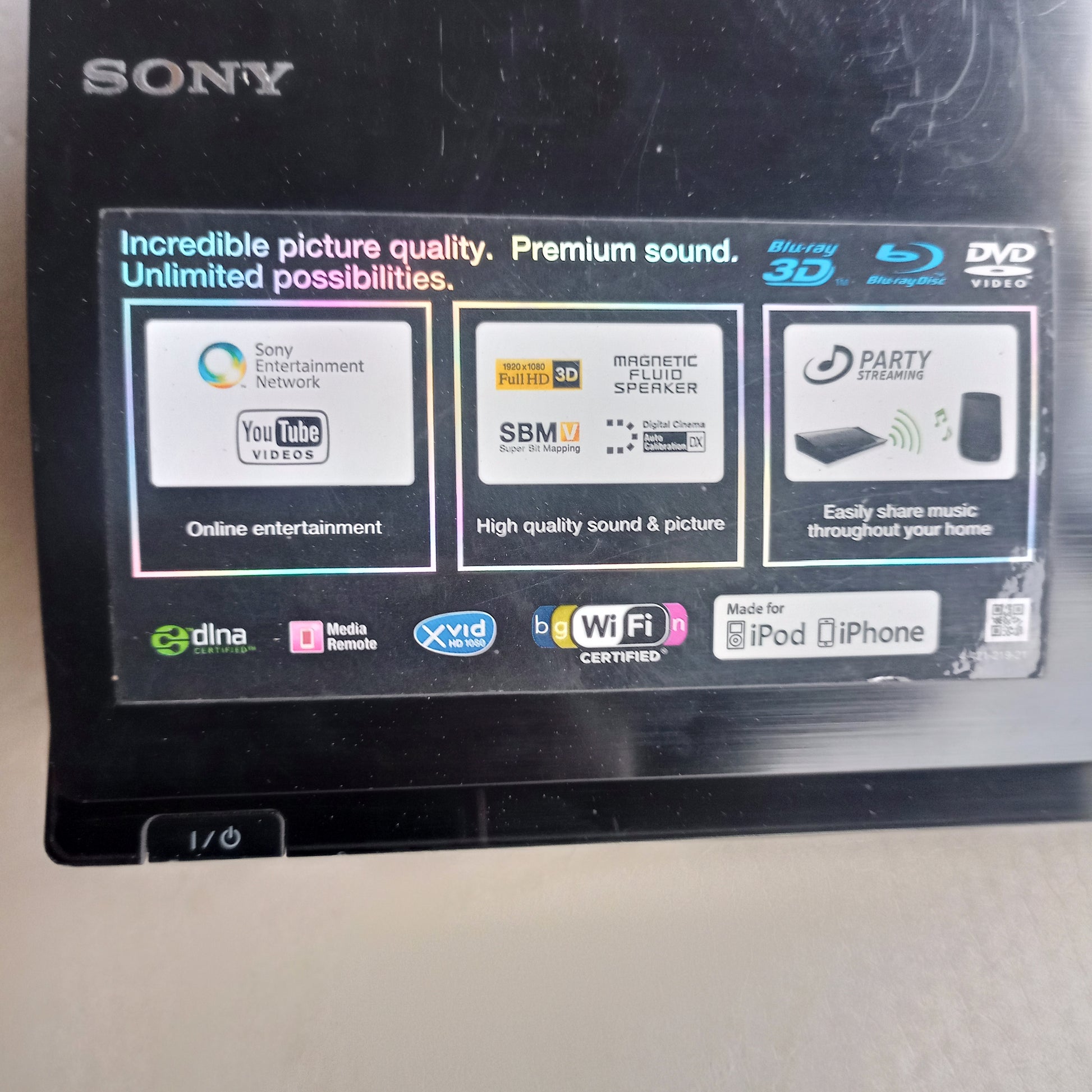 Sony HBD-N590 5.1Ch 1000 Watts Smart 3D Bluray DVD Home Theater Machine Head (Wifi, BBC iPlay, Lovefilm) - Specification sticker