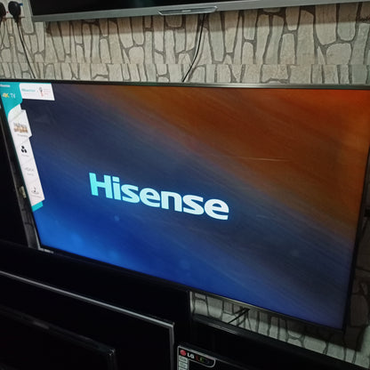 Hisense 55 inch VIDAA Smart 4K UHD LED TV (Anyview, Miracast) - Foreign Used