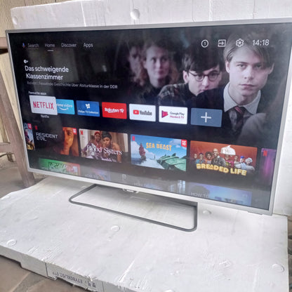 Philips 43 Inch 43PUS6551/12 6500 Series 4K UHD HDR Bluetooth LED powered by Android TV - UK Used