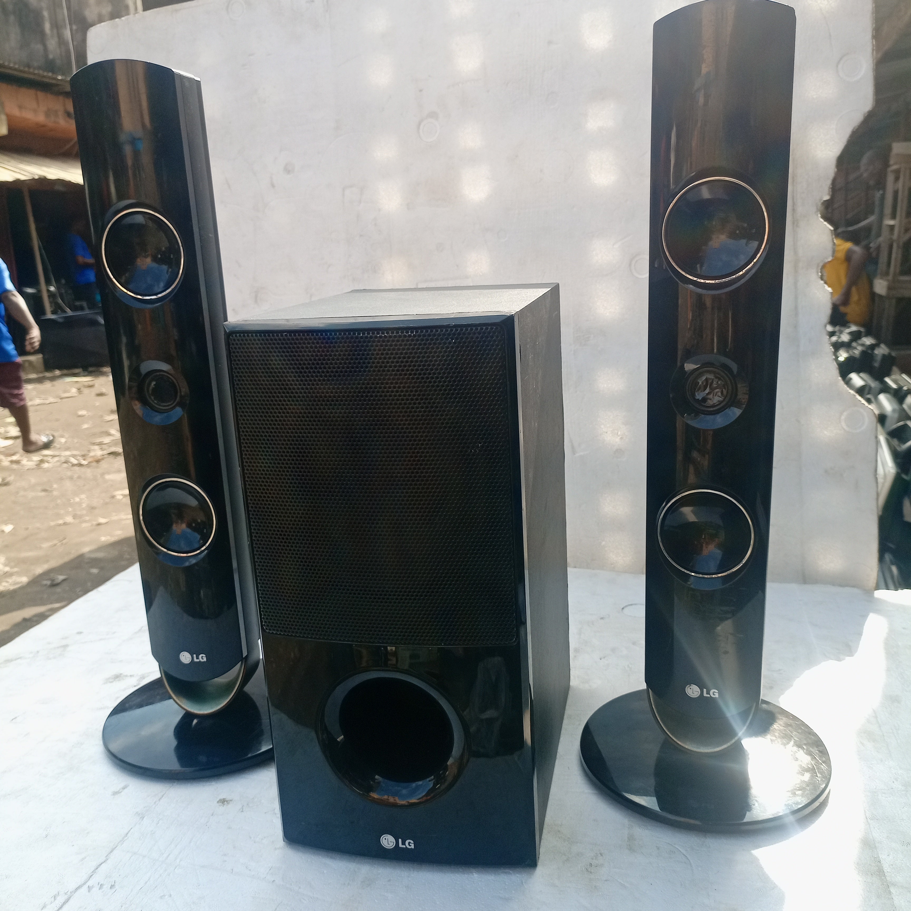 Lg woofer sale