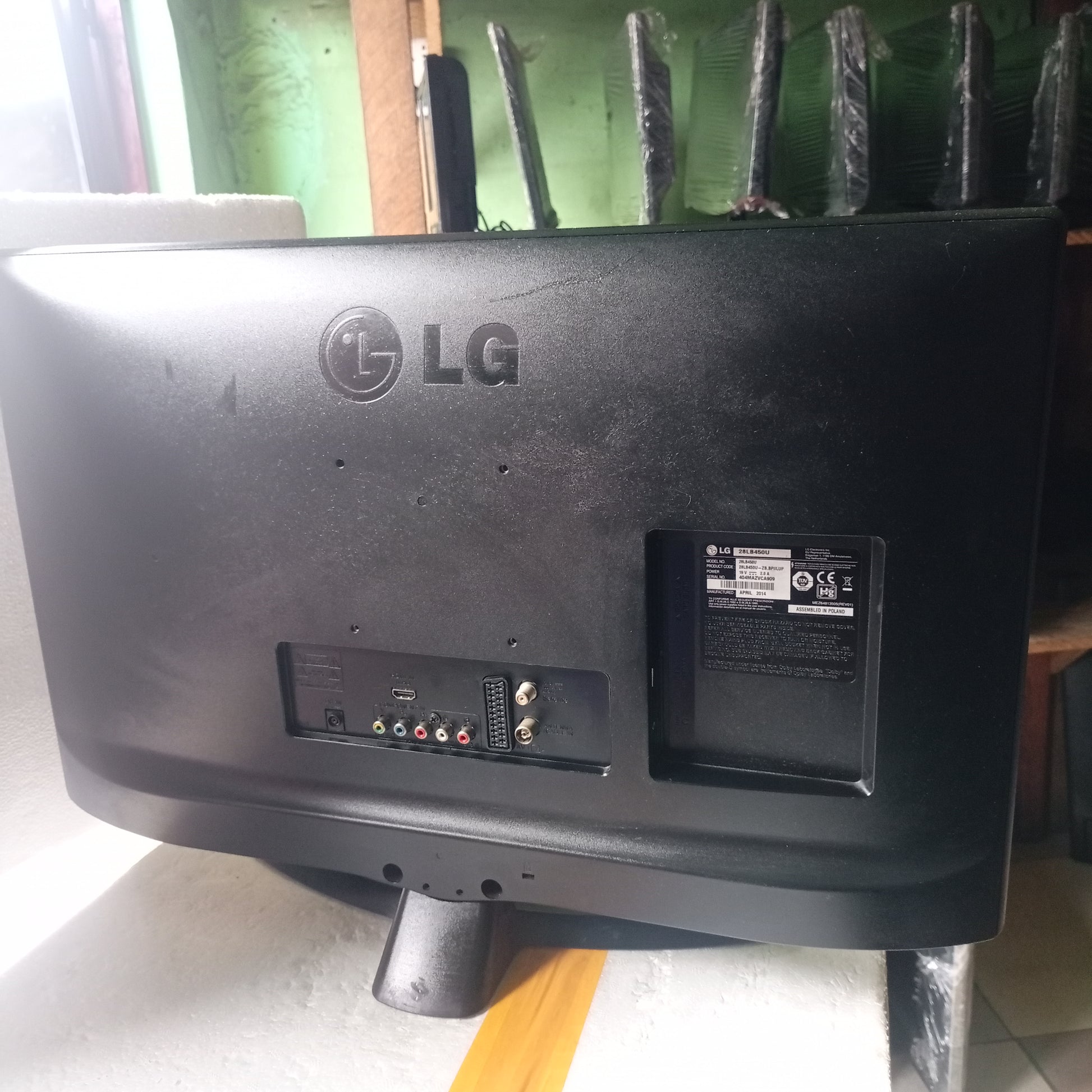 Televisión LG 28 28TN515S-PZ Hd Negro Stv Wifi ✓
