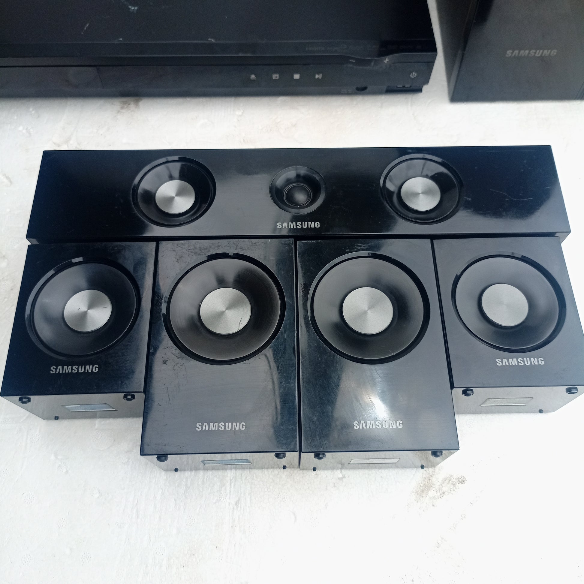 SAMSUNG HOME THEATER COMPLETE SET – IFESOLOX