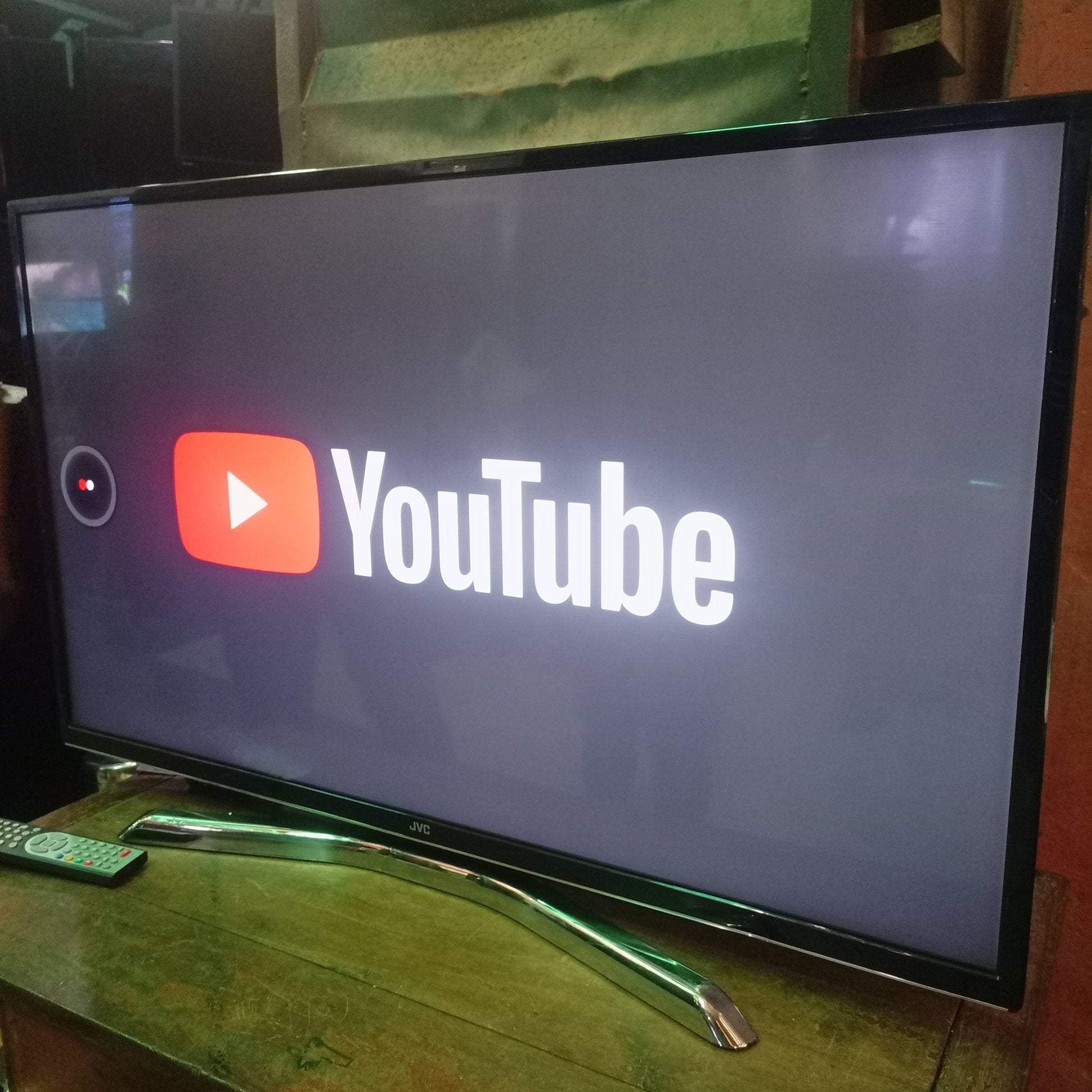 JVC 43 Inch LT-43C870 WiFi Smart 4K Ultra HD LED TV (Netflix, Youtube) - YouTube Preview