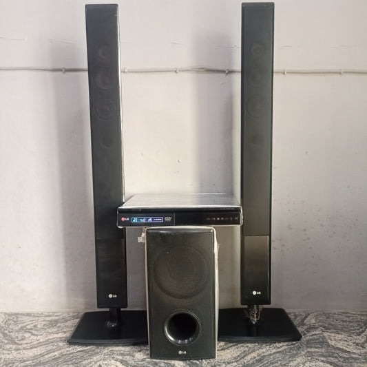LG 2.1Ch 500W Bluetooth DVD Standing Home Theater System - Foreign Used