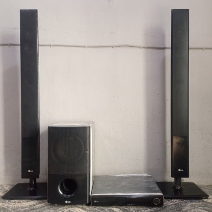 LG 2.1Ch 500W HT806 Tower DVD Home Theater System - Foreign Used
