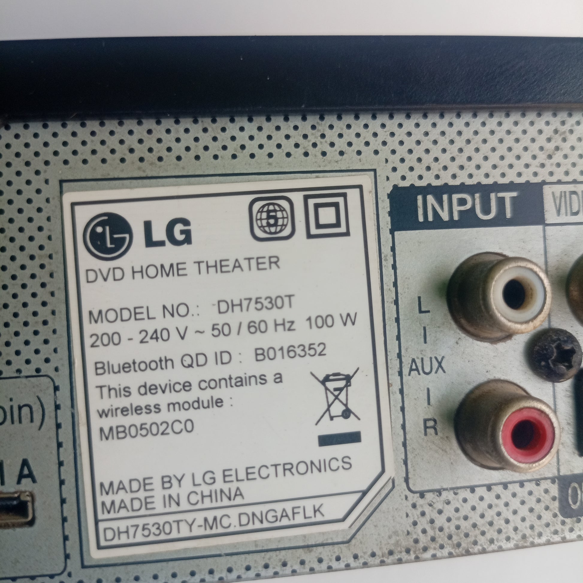 LG DH7530T 5.1Ch 1200Watts Bluetooth DVD Home Theater Machine Head - London Used