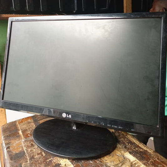 LG 22 Inch M2232D-PZ Full HD LED TV (Front View) - London Used