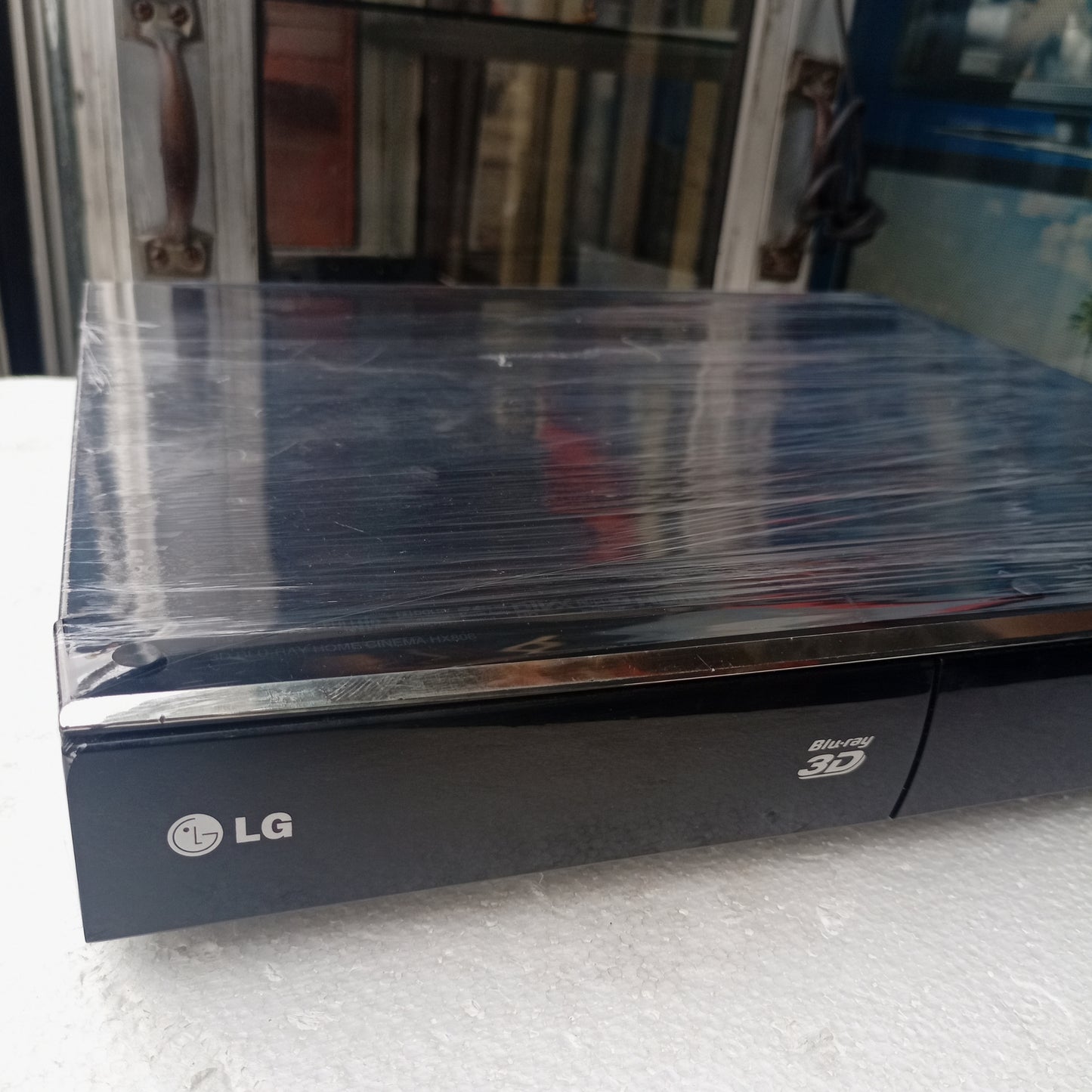 LG HX806TG 3D Blu-ray 850 Watts DVD Home Theater Machine Head - DVD Tray