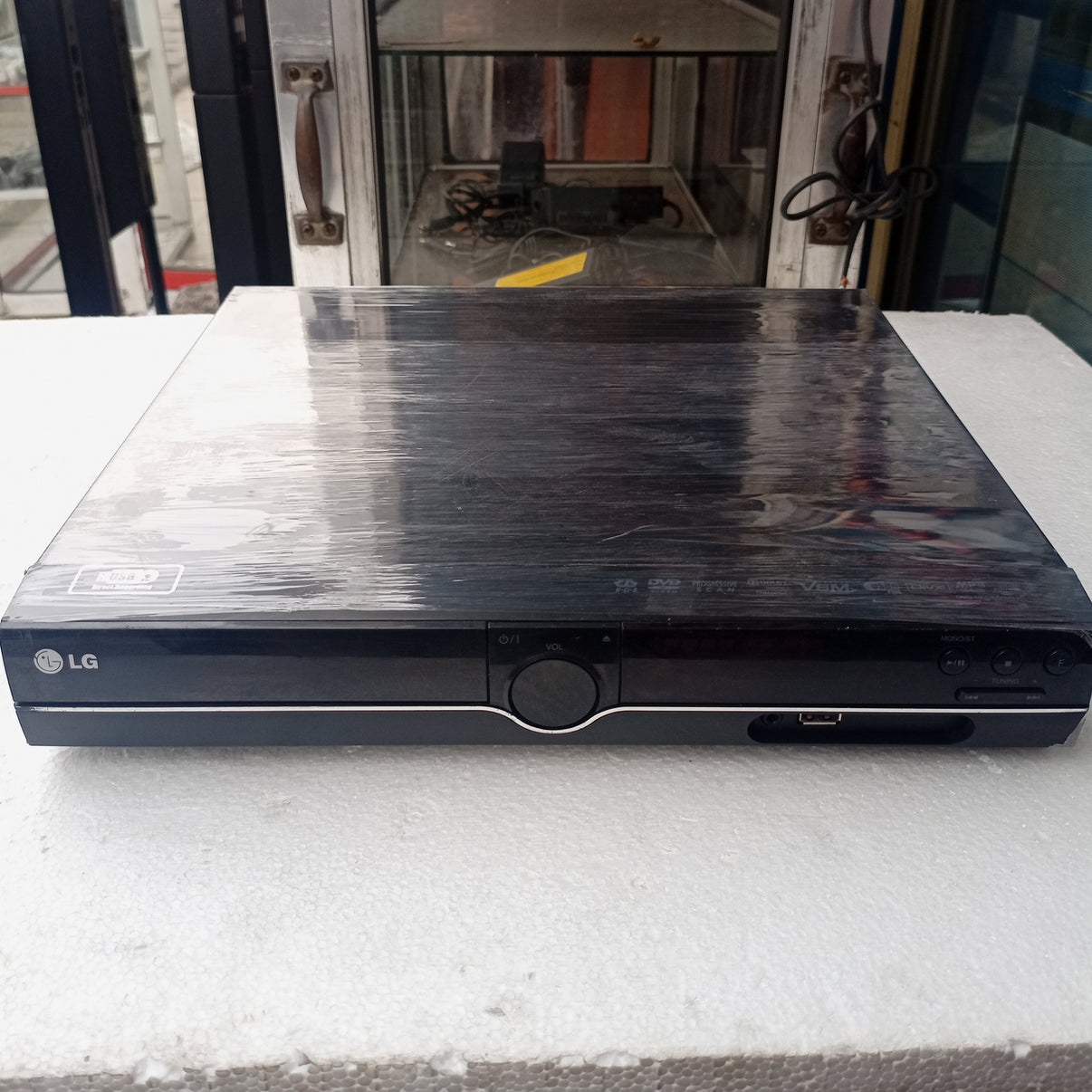 LG HT355SD 300Watts DVD Home Theater Machine Head London Used IFESOLOX