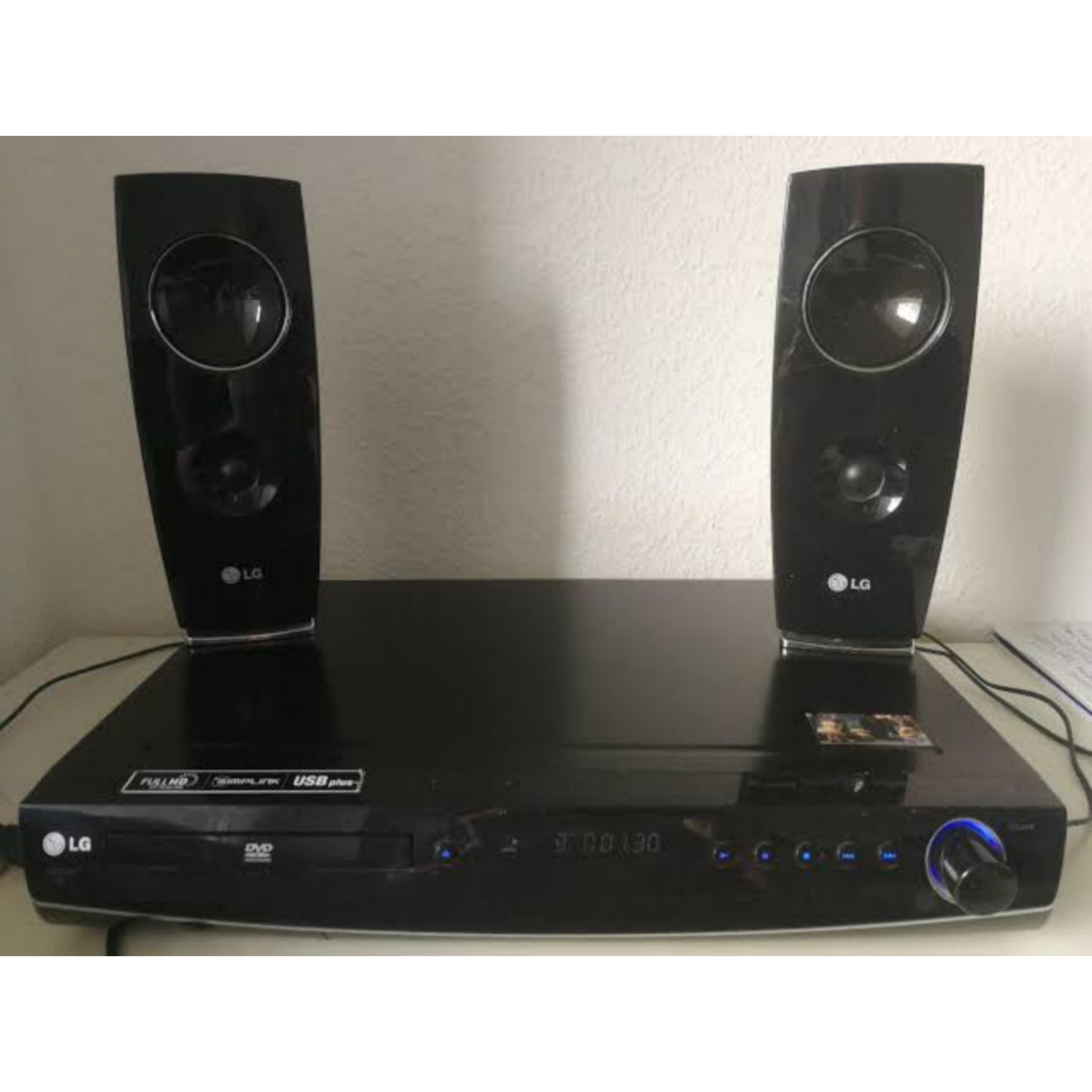 LG HT462SZ 2.1Ch 400W DVD Home Theater System - Foreign Used